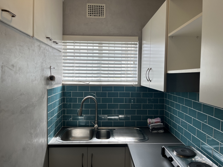 To Let 0 Bedroom Property for Rent in Oranjezicht Western Cape